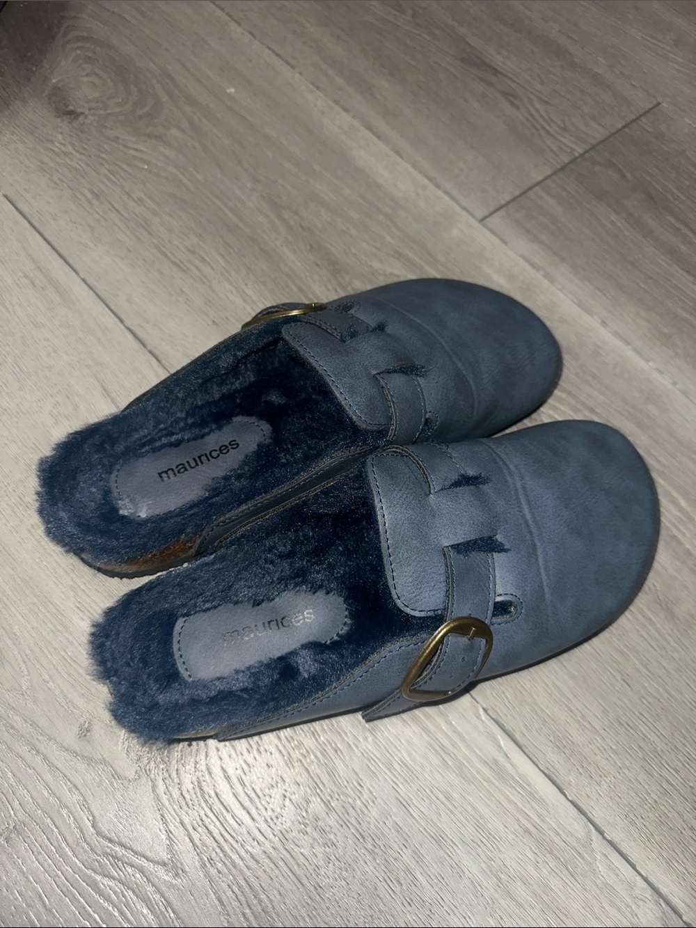 Maurices Navy Faux-Fur Lined Slip-On Clogs with Buckle size 8